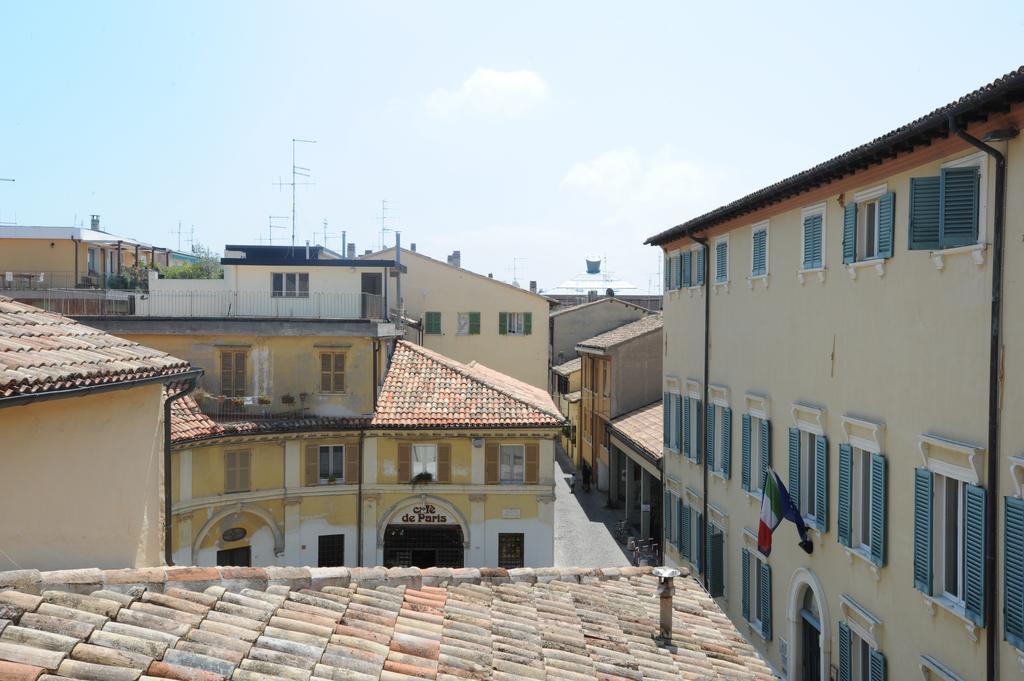 B&B Aurora Domus D'A-Mare Pesaro Room photo