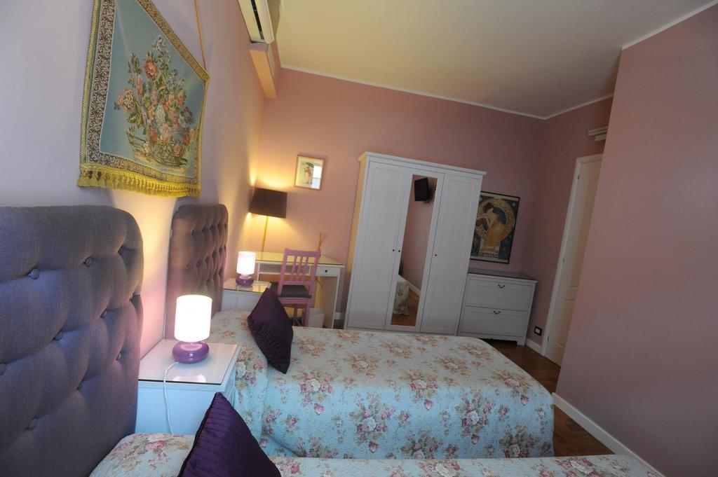 B&B Aurora Domus D'A-Mare Pesaro Room photo