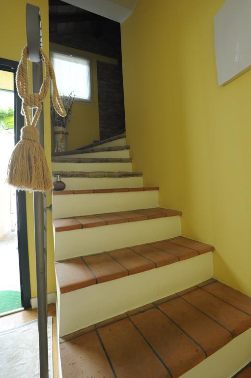 B&B Aurora Domus D'A-Mare Pesaro Exterior photo
